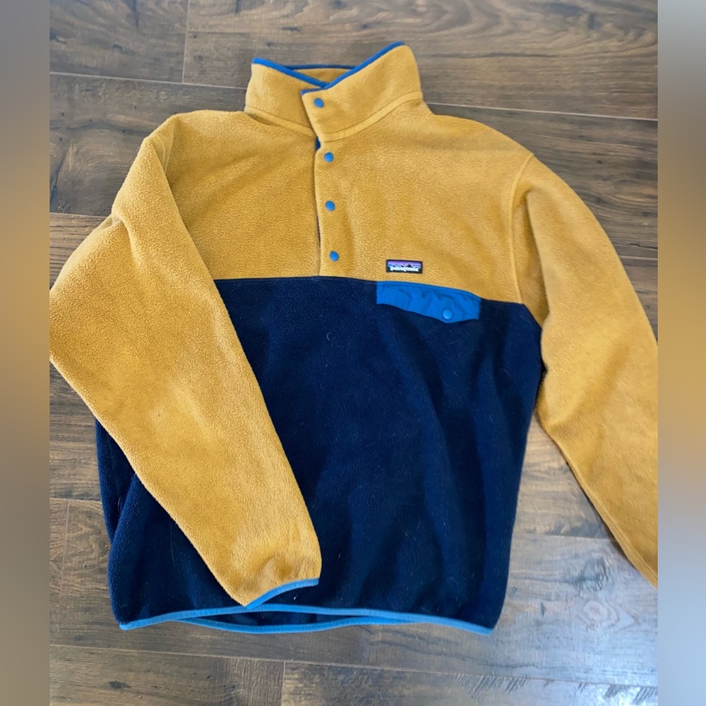 Men’s Patagonia pull over